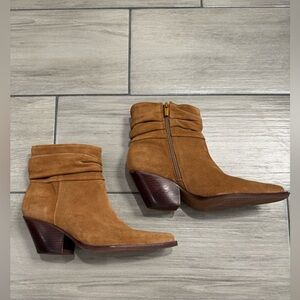 Vince Camuto tan suede boots
